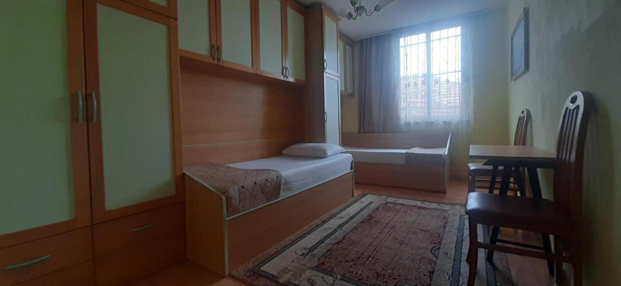 Enki'S Guesthouse تيرانا المظهر الخارجي الصورة