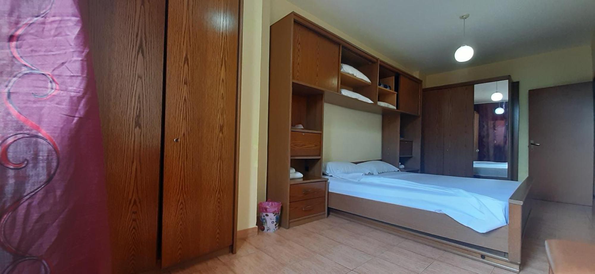 Enki'S Guesthouse تيرانا المظهر الخارجي الصورة